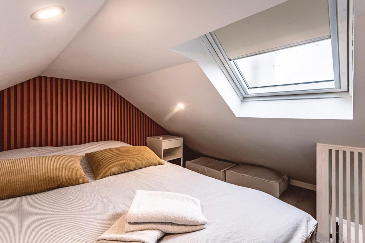 Le Coquet Logement Climatise Face A La Cathedrale - 3G Reims Exterior photo